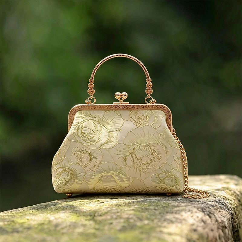 Vintage Floral Embroidery Kiss - Vintage Fashion In Chinese review and price