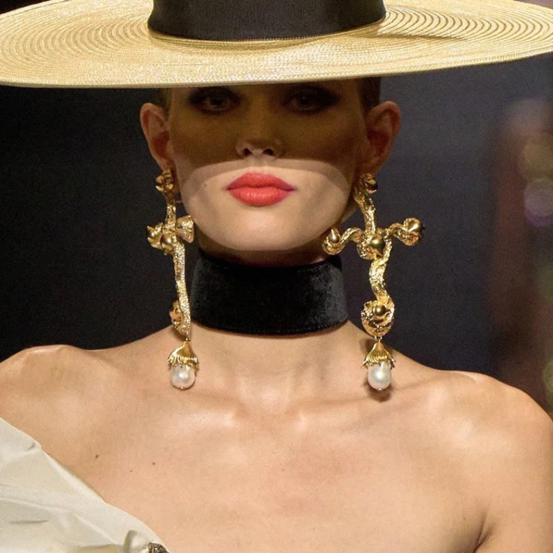 Vintage Baroque Style Metal Al - Vintage Fashion Jewelry Brands review and price